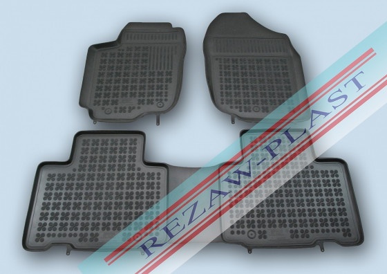 Dywaniki gumowe korytkowe do Toyota RAV4 20132018